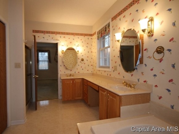 9095 Briar Ridge Lane Rochester, IL 62563 - Photo 23 of 24