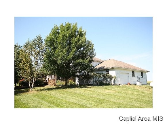 9095 Briar Ridge Lane Rochester, IL 62563 - Photo 3 of 24