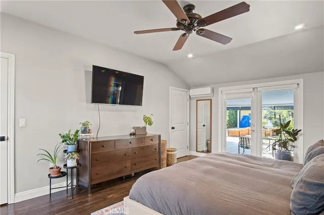 $8,000 | 6835 Aldea Avenue, Van Nuys, CA 91406