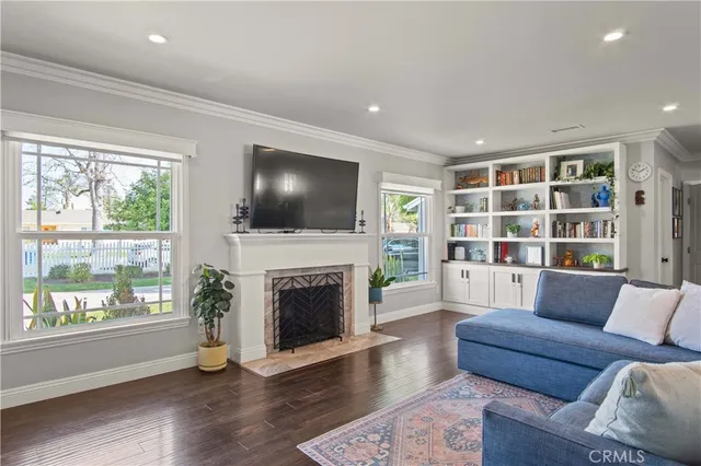 $8,000 | 6835 Aldea Avenue, Van Nuys, CA 91406