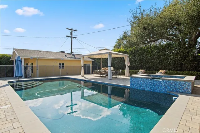 $8,000 | 6835 Aldea Avenue, Van Nuys, CA 91406