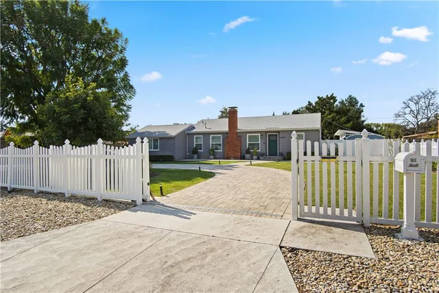 $8,000 | 6835 Aldea Avenue, Van Nuys, CA 91406