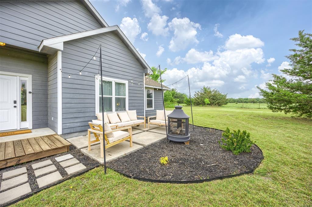 925 Wild Road Van Alstyne, TX 75495 - Photo 6 of 40