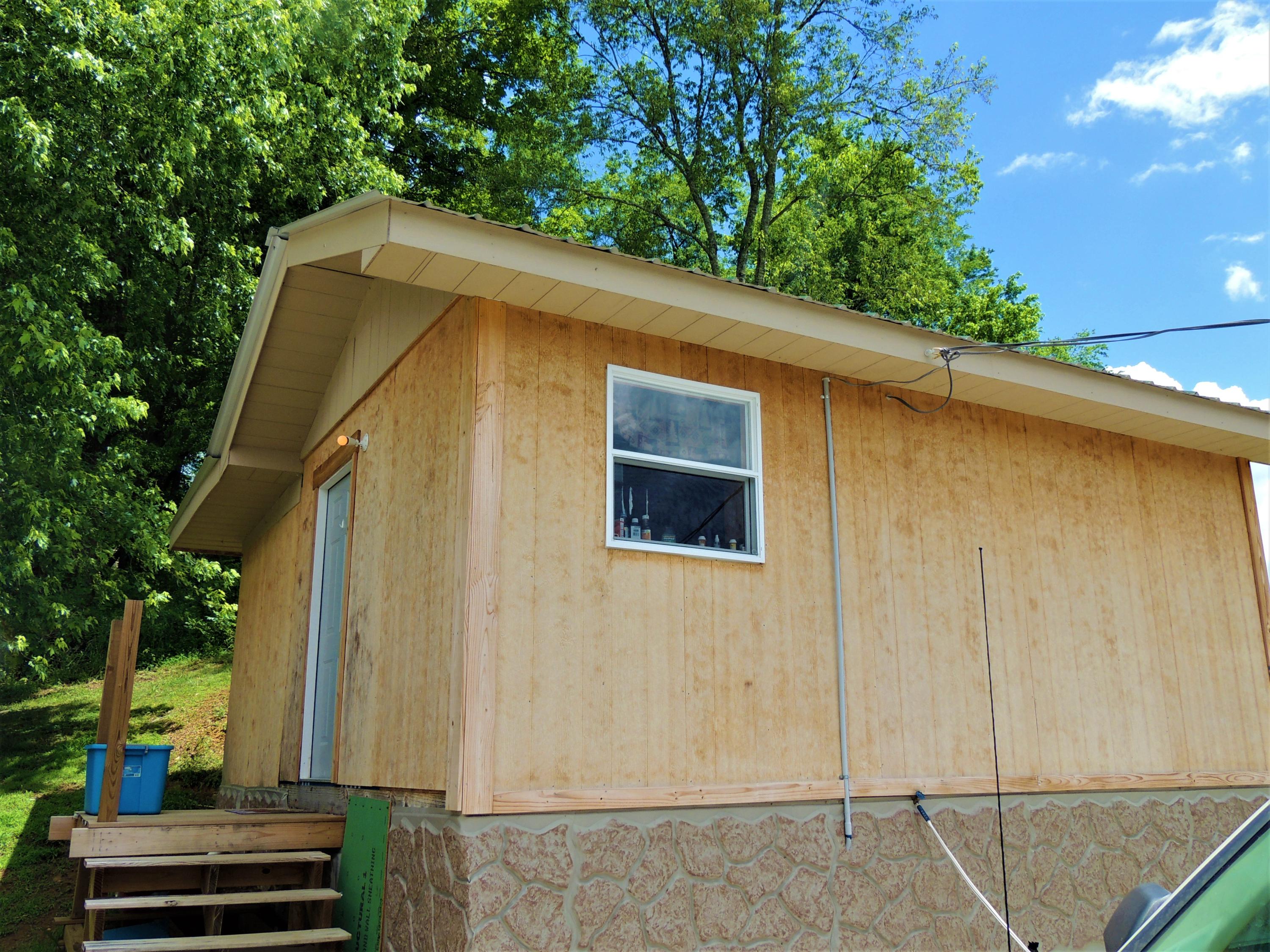 2363 Hall Road Dandridge, TN 37725 - Photo 15 of 21 DSCN8184