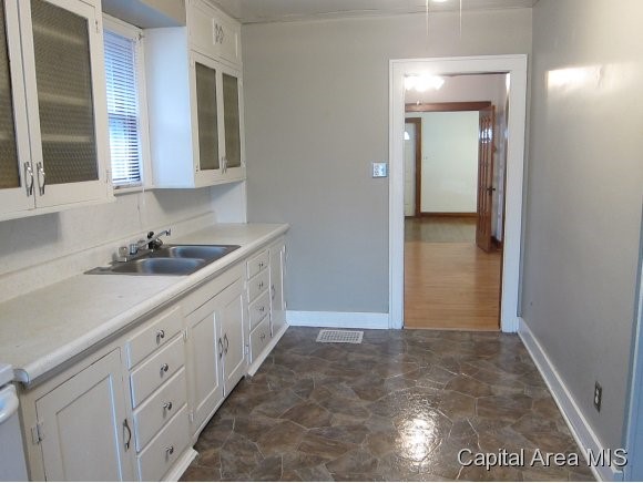 2320 South 5th Street Springfield, IL 62703 - Photo 6 of 20