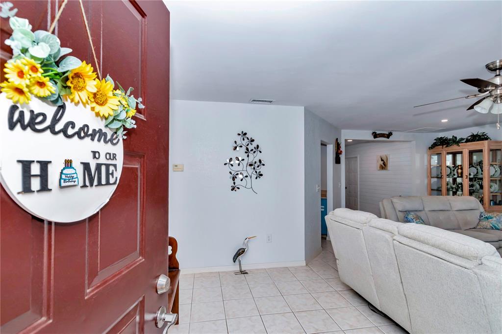 10901 Southwest 80th Court Ocala, FL 34481 - Photo 2 of 46 a living room with furniture