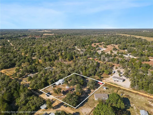 $305,000 | 316 Holly Drive, Caldwell, TX 77836