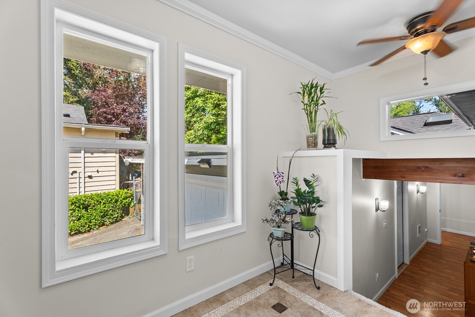 4240 South Rose Street Seattle, WA 98118 - Photo 13 of 26