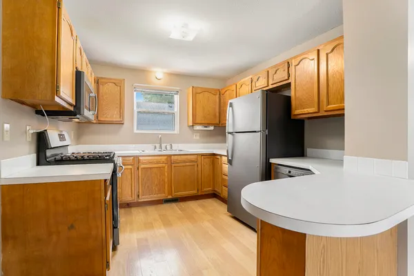 $201,900 | 916 Yeomans Street, Ionia, MI 48846
