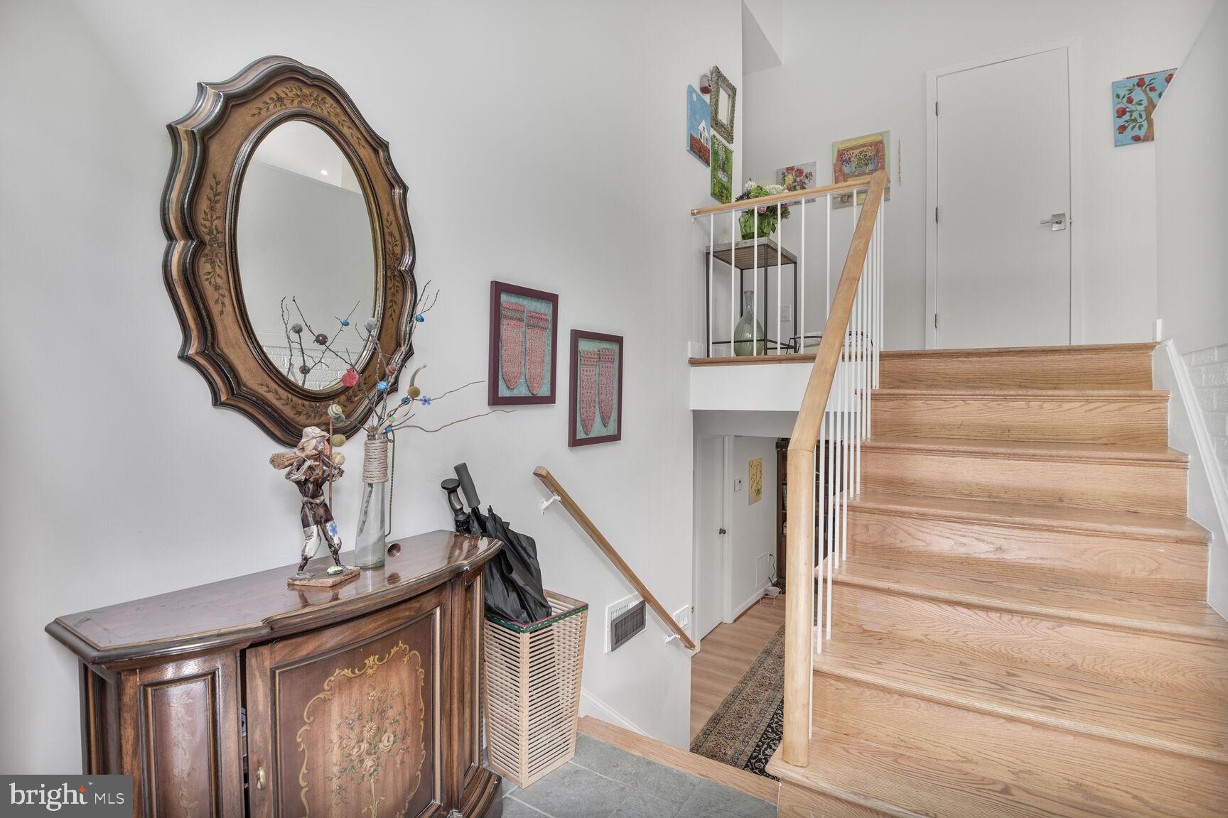 6322 Walhonding Road Bethesda, MD 20816 - Photo 17 of 28 Gallery Image 17