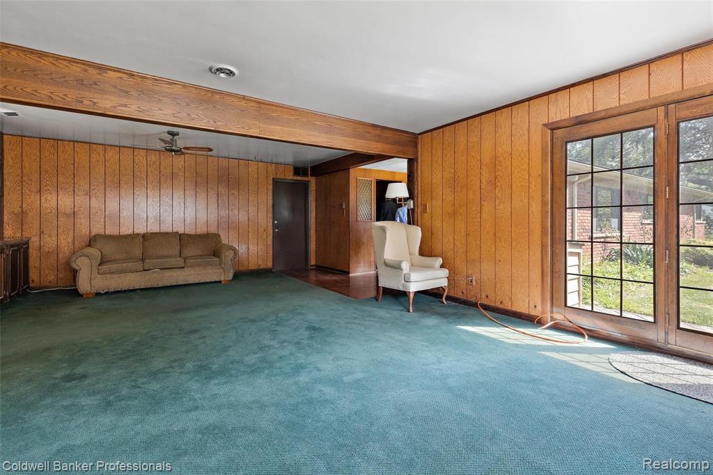 1108 Portsmouth Road Rochester Hills, MI 48309 - Photo 14 of 18