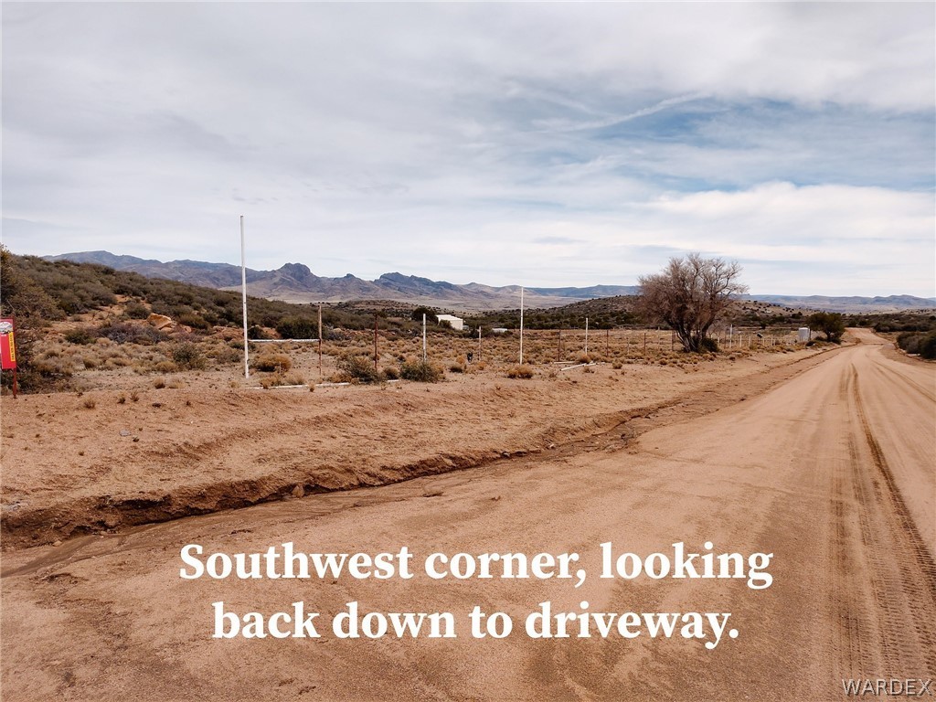 11870 South Bogles Ranch Road Kingman, AZ 86401 - Photo 33 of 35 Gallery Image 33