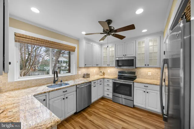 $799,000 | 4 President Point Drive, Unit A1, Annapolis, MD 21403