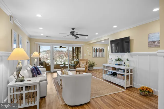 $799,000 | 4 President Point Drive, Unit A1, Annapolis, MD 21403