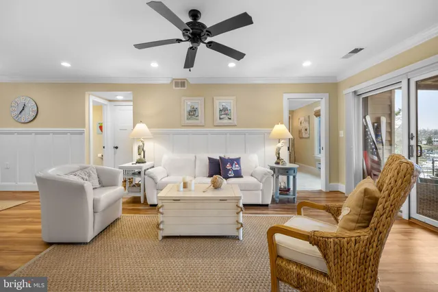 $799,000 | 4 President Point Drive, Unit A1, Annapolis, MD 21403