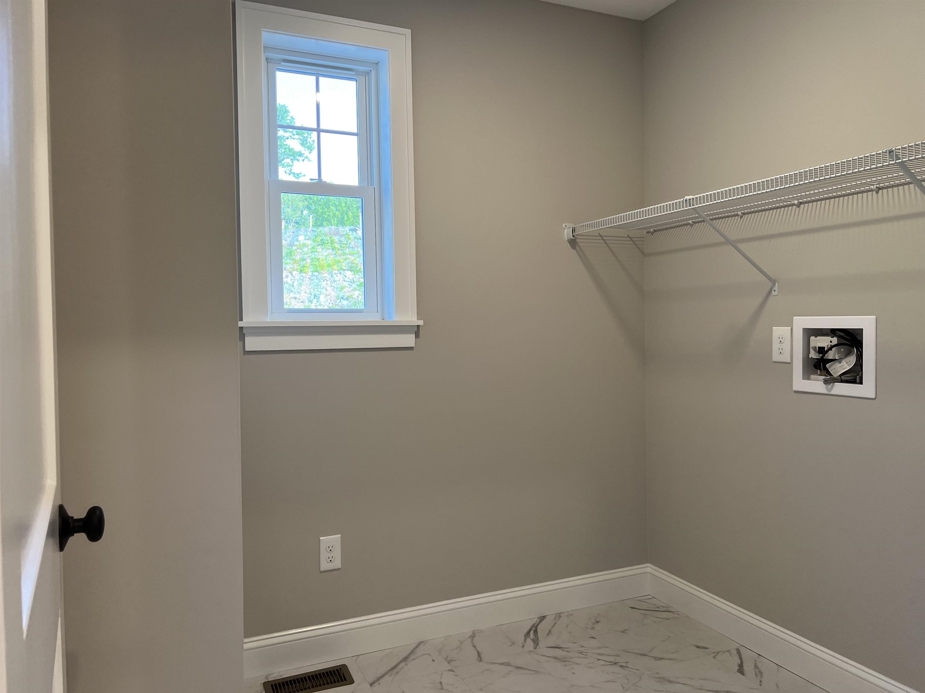 39 Green Road, Unit 37 Newmarket, NH 03857 - Photo 17 of 32 Gallery Image 17
