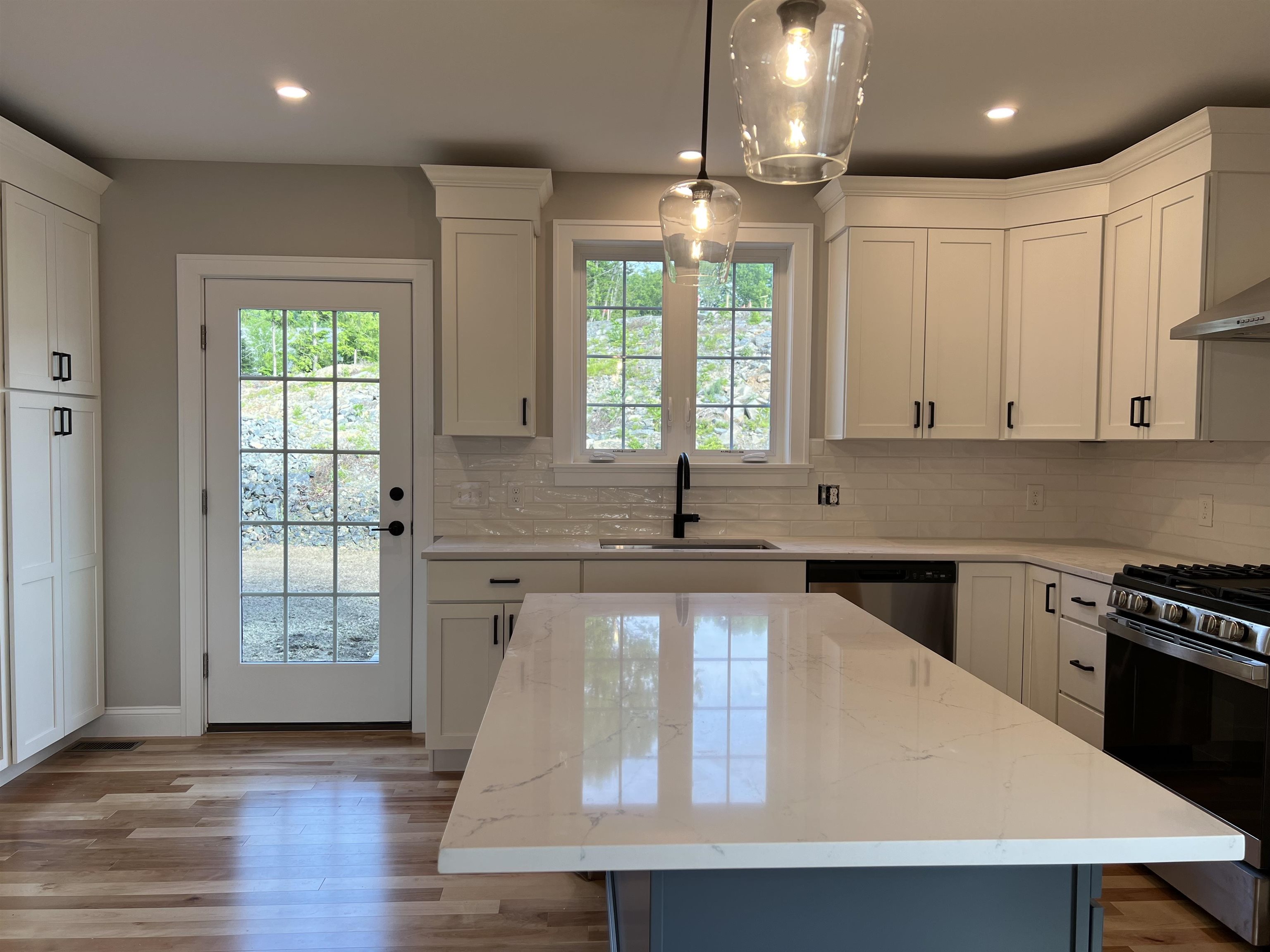 39 Green Road, Unit 37 Newmarket, NH 03857 - Photo 7 of 32 Gallery Image 7