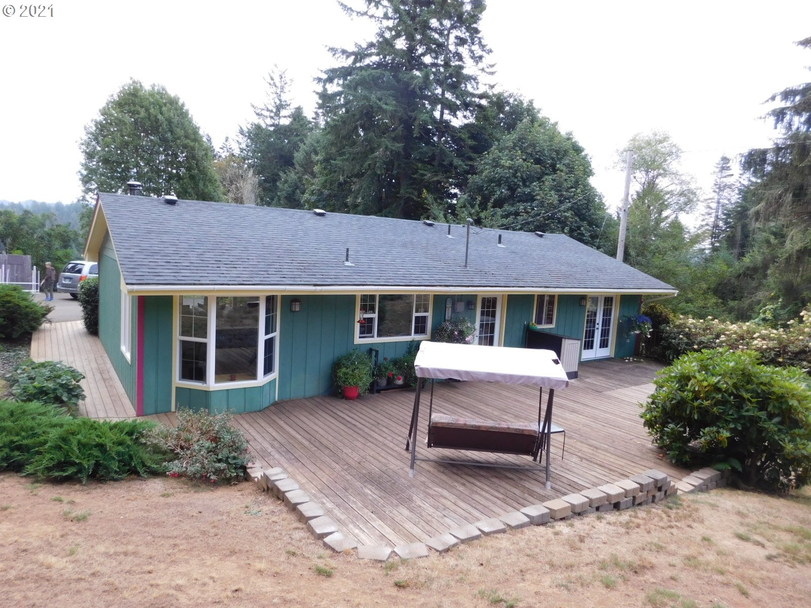 63207 Isthmus Heights Road Coos Bay, OR 97420 - Photo 3 of 32 Gallery Image 3