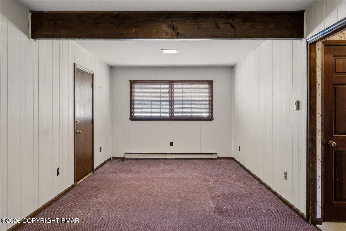 30 Yorktown Road Mountain Top, PA 18707 - Photo 11 of 31 Family Room