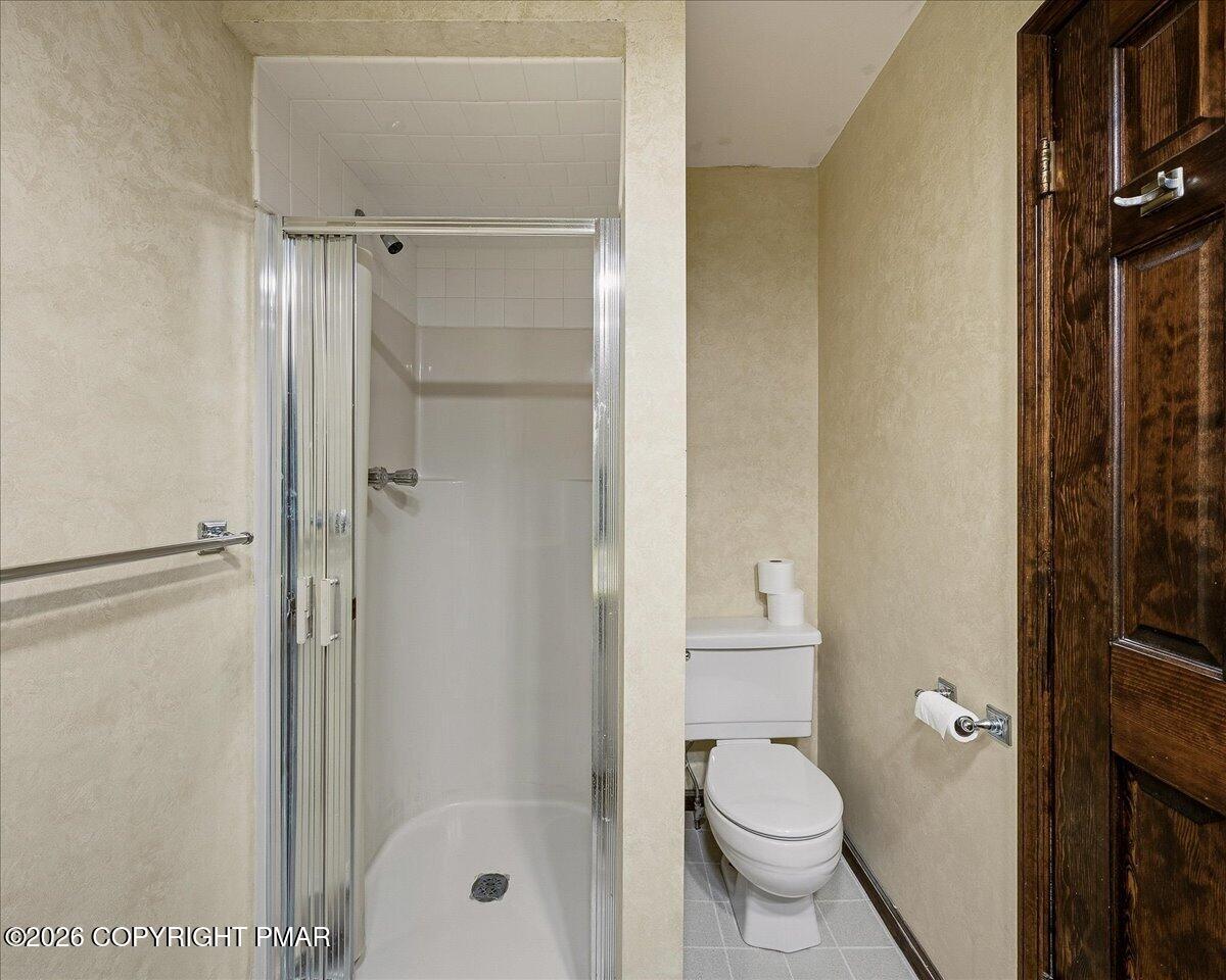 30 Yorktown Road Mountain Top, PA 18707 - Photo 18 of 31 En Suite