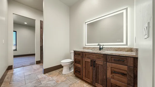 $2,500,000 | 868 23 Road, Grand Junction, CO 81505