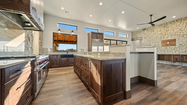 $2,500,000 | 868 23 Road, Grand Junction, CO 81505