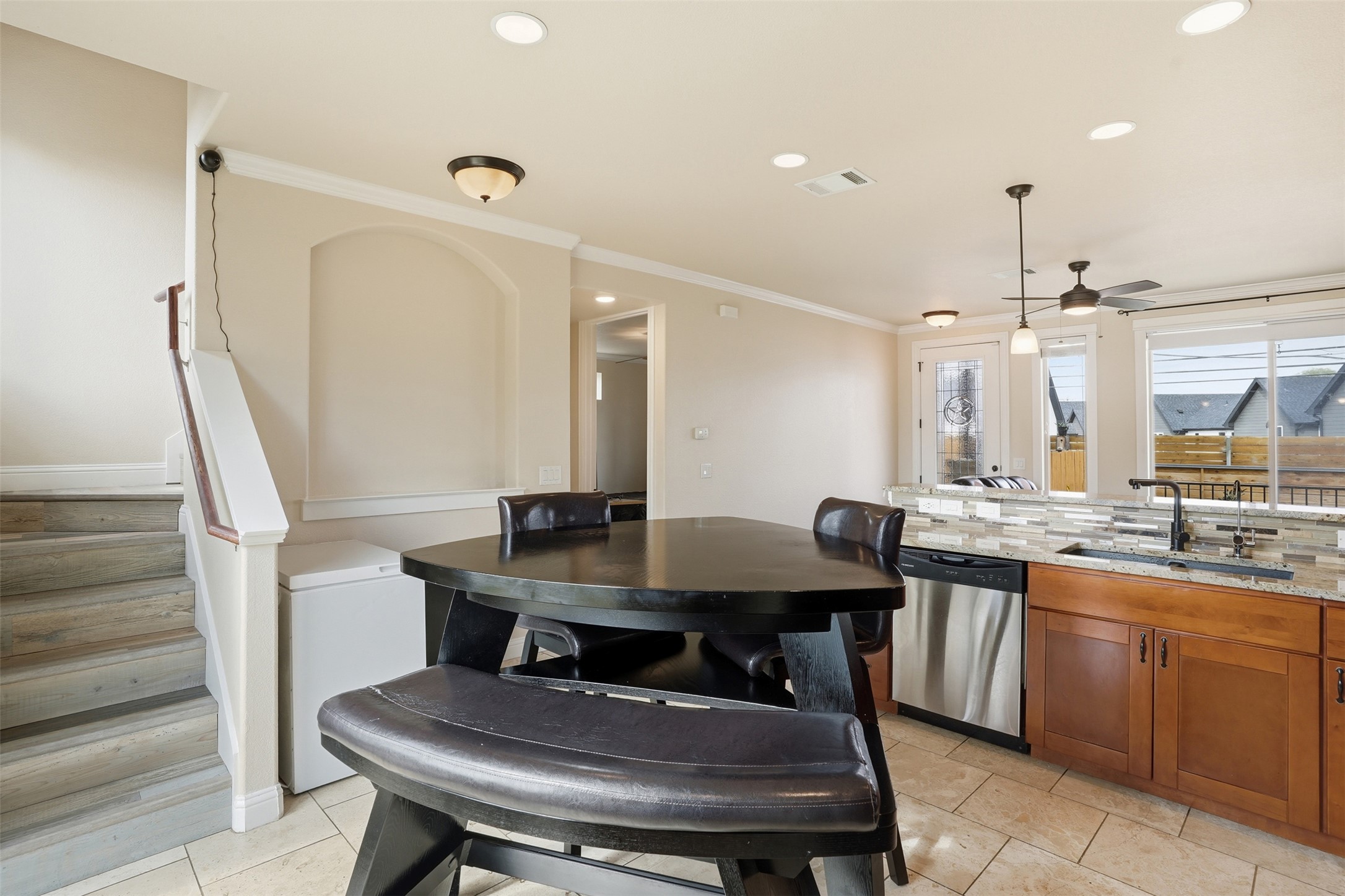 1185 Springdale Road Austin, TX 78721 - Photo 7 of 32 a view of a kitchen area