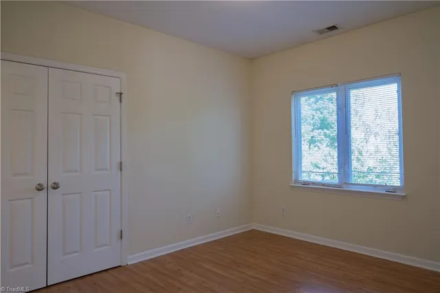 $1,600 | 528 South Josephine Boyd Street, Unit 207, Greensboro, NC 27403