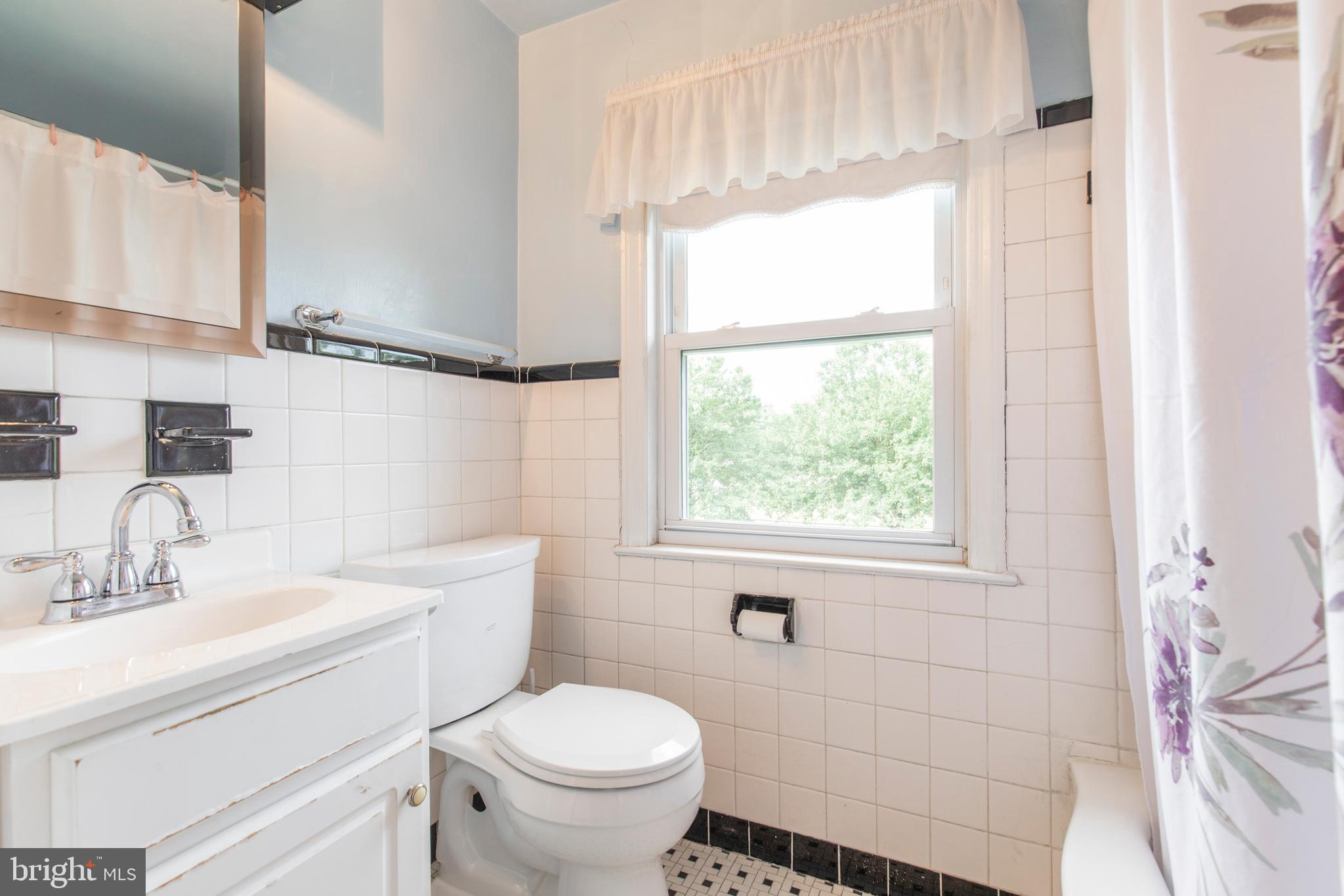 701 Humphreys Road Ardmore, PA 19003 - Photo 35 of 43