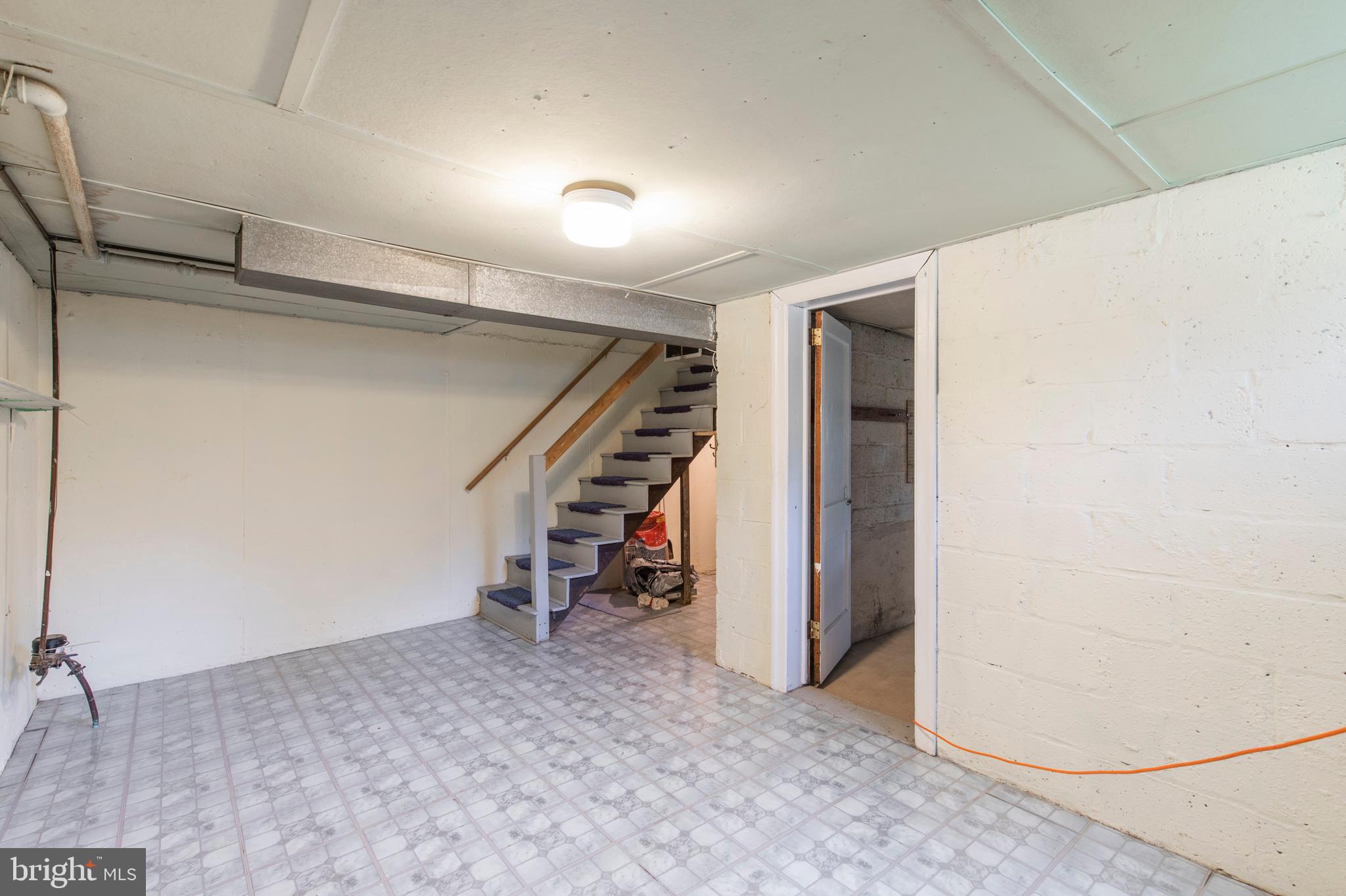 701 Humphreys Road Ardmore, PA 19003 - Photo 38 of 43