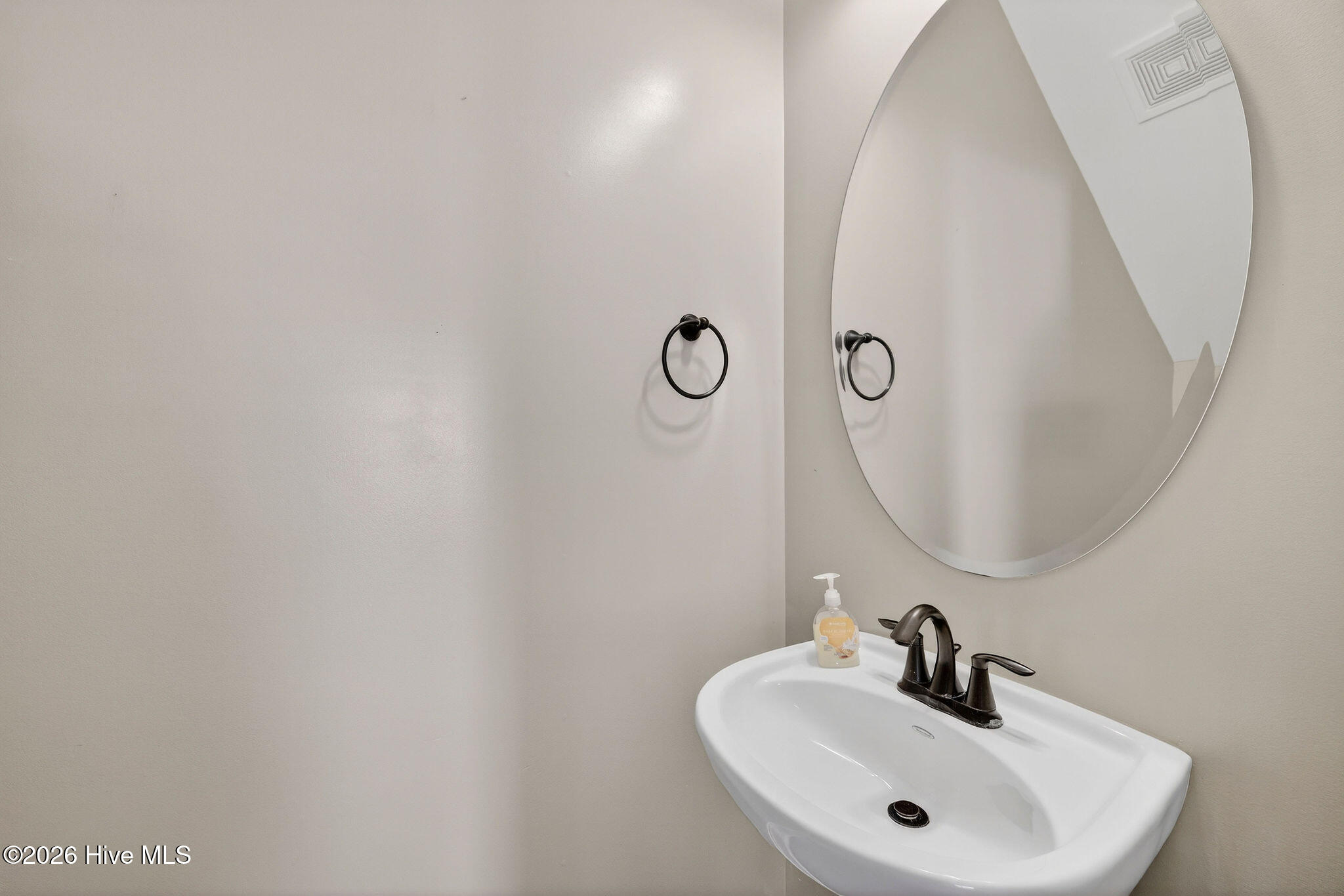 1727 Sloop Point Loop Road Hampstead, NC 28443 - Photo 17 of 55 1727SloopPointLoopRoad-16