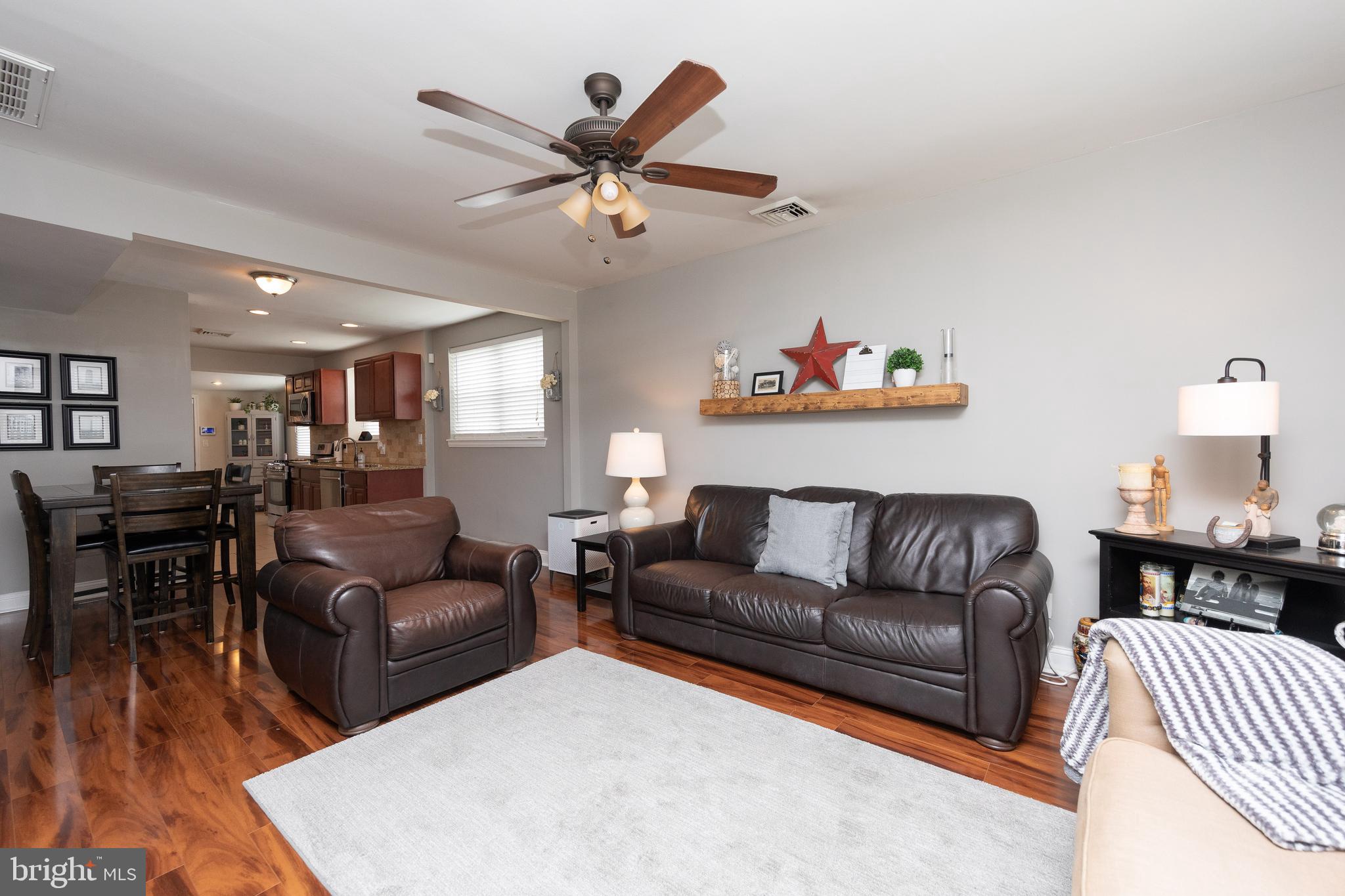 9207 Wesleyan Road Philadelphia, PA 19114 - Photo 3 of 27 Gallery Image 3