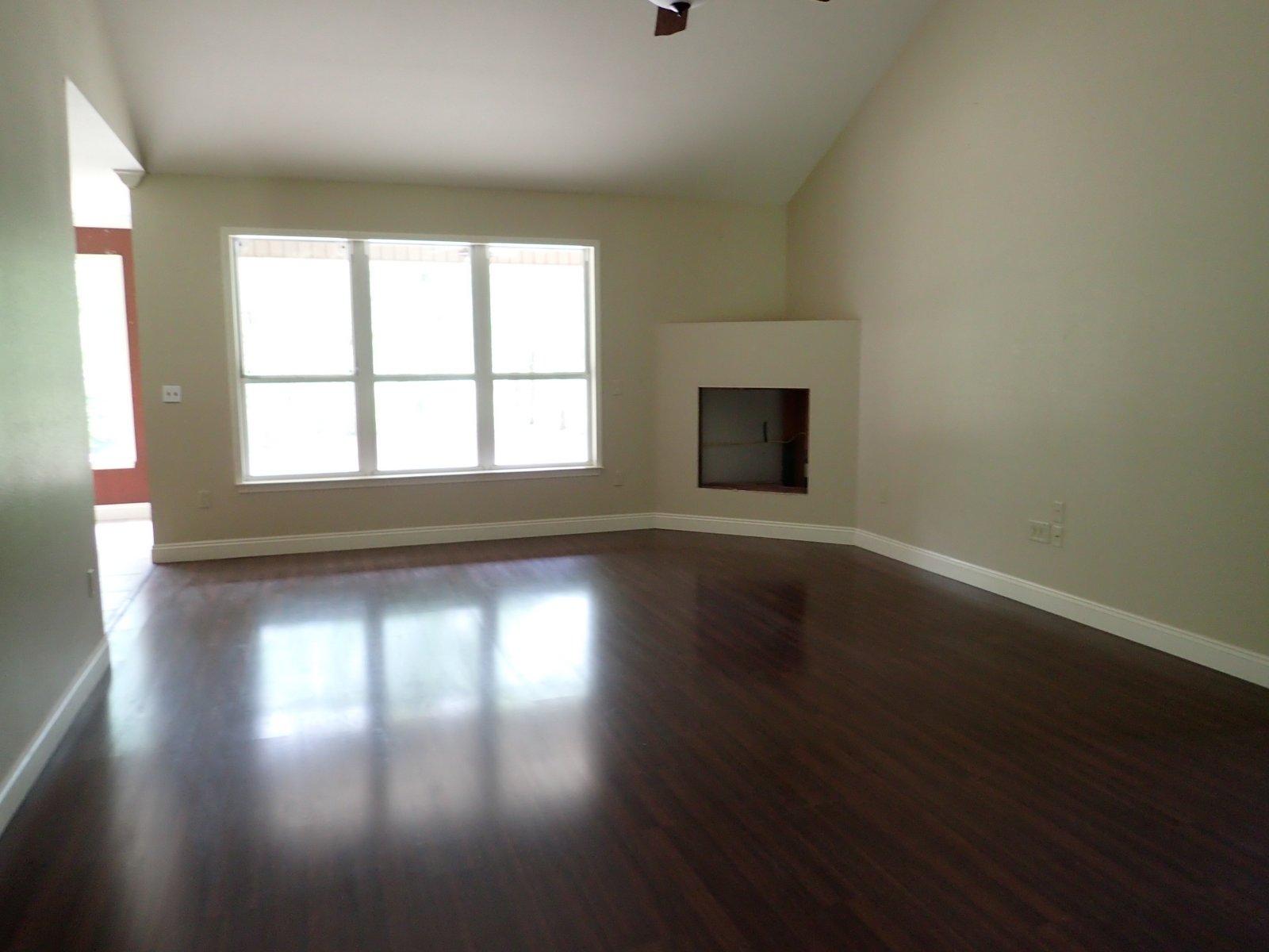 4625 Dorcas Road Crestview, FL 32539 - Photo 3 of 20 21-P5030330