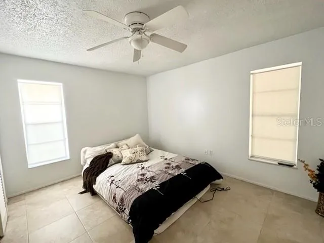 $2,150 | 4514 Beacon Drive, Sarasota, FL 34232