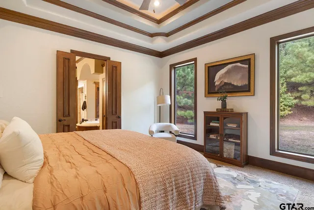 $1,290,000 | 2356 Anderson County Road 403, Palestine, TX 75803