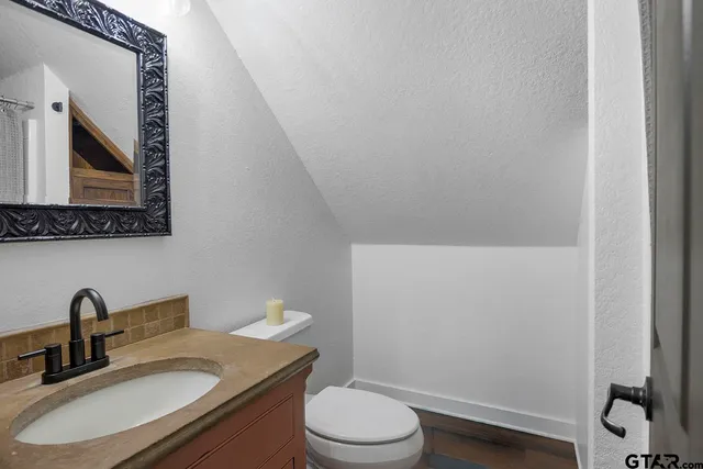 $1,290,000 | 2356 Anderson County Road 403, Palestine, TX 75803