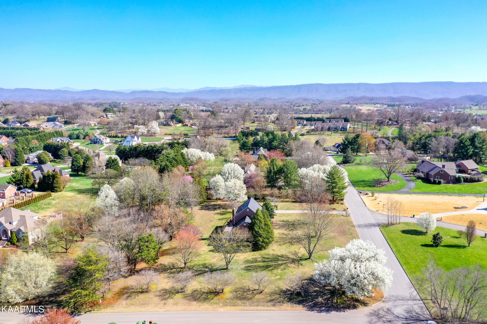 906 Knight Bridge Road Maryville, TN 37803 - Photo 5 of 9 Gallery Image 5