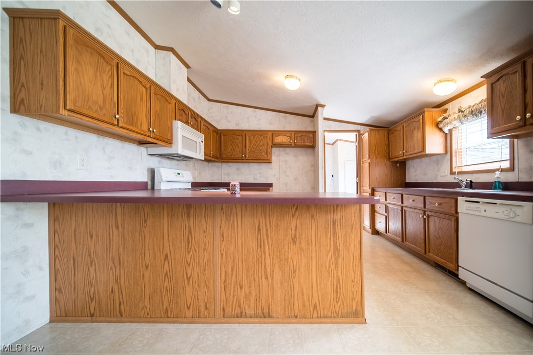 997 Industry Road Atwater, OH 44201 - Photo 6 of 30