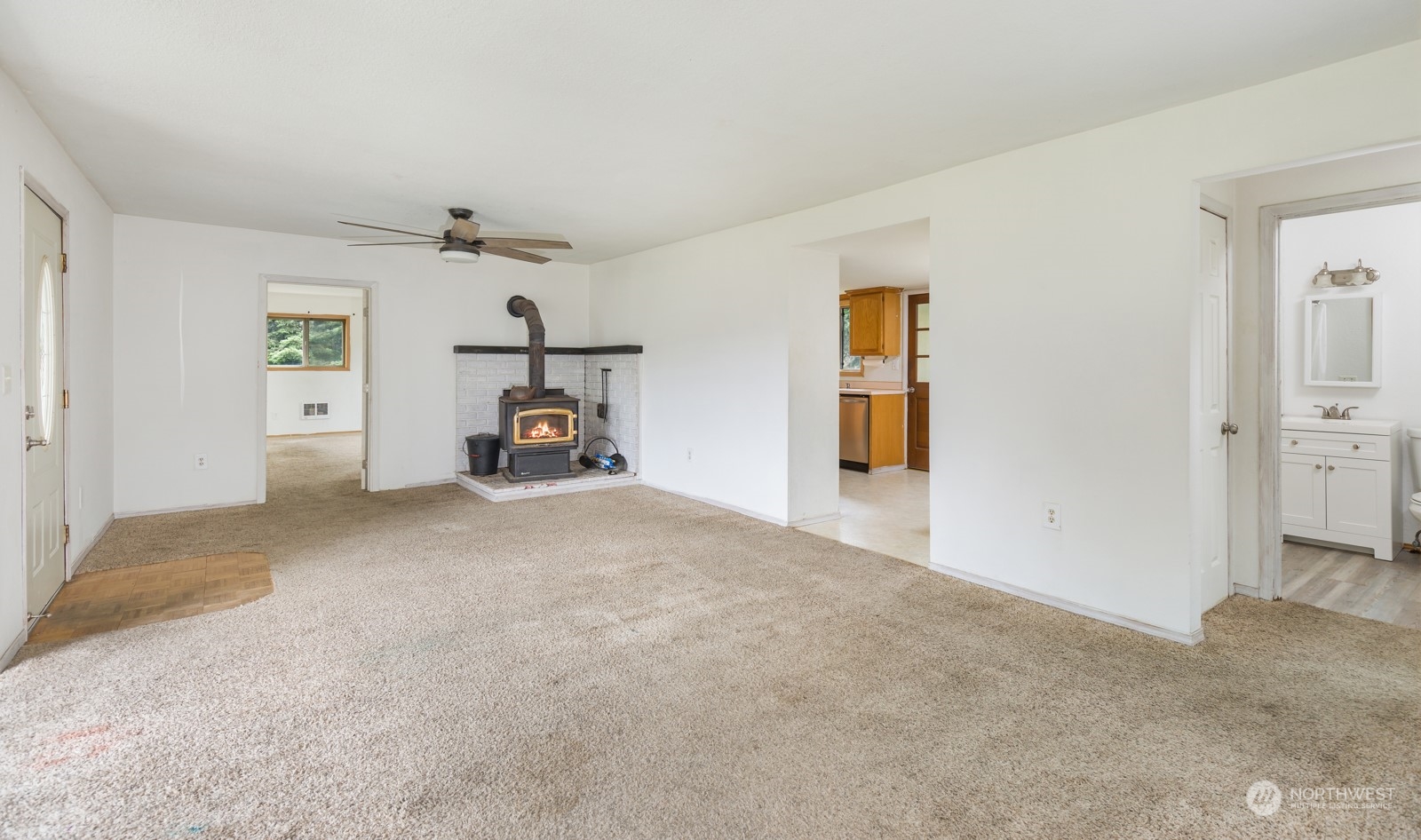 11547 Morris Road Southeast Yelm, WA 98597 - Photo 4 of 20 Gallery Image 4