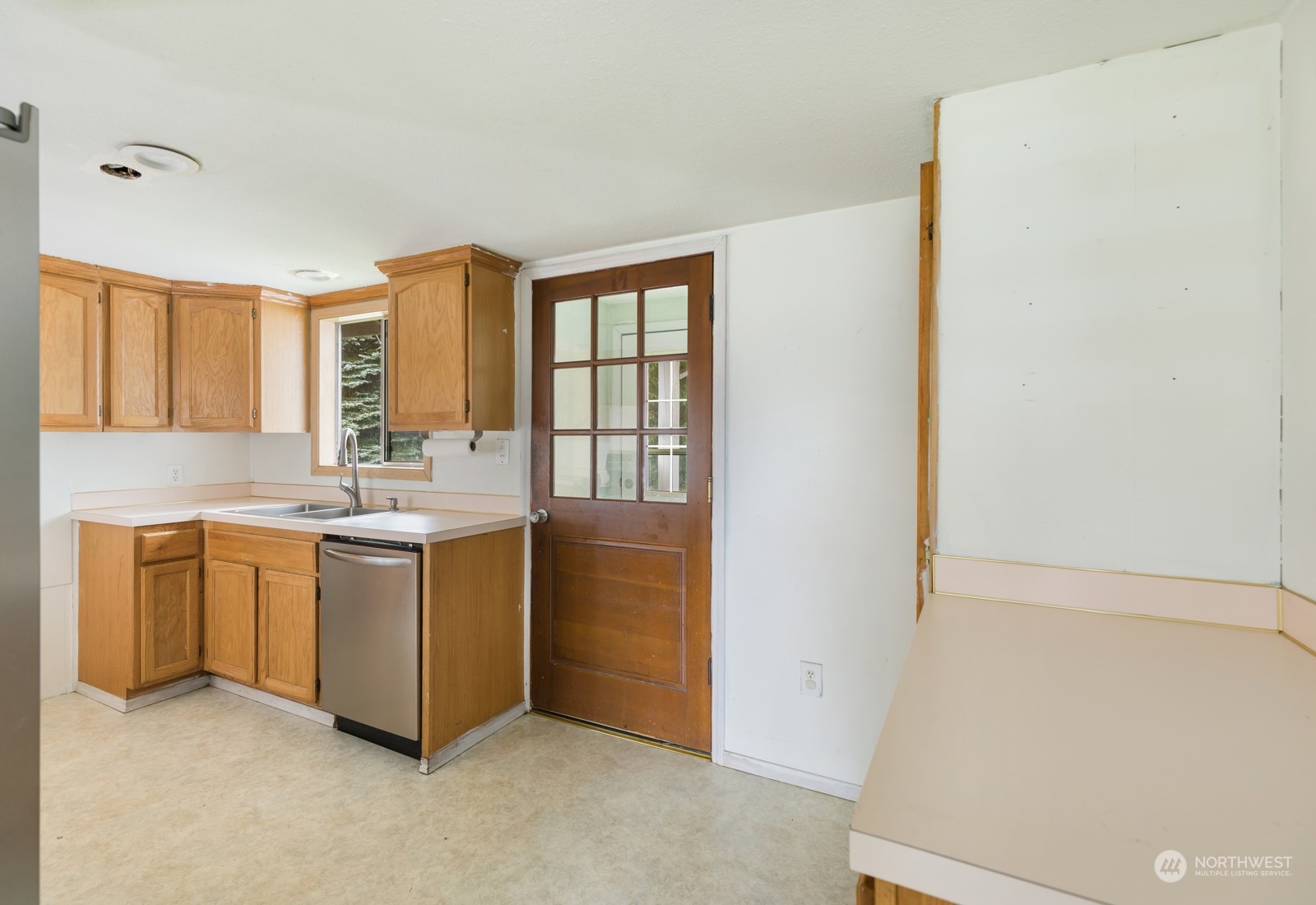 11547 Morris Road Southeast Yelm, WA 98597 - Photo 9 of 20 Gallery Image 9