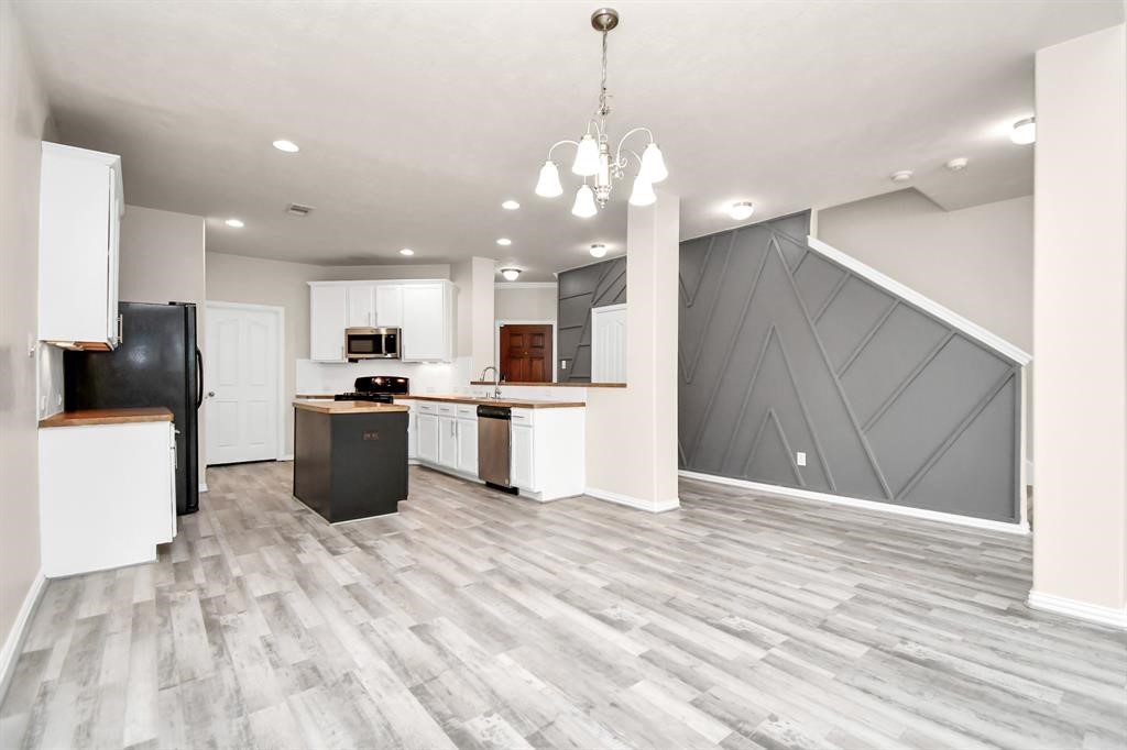5203 Dartmoor Ridge Trail Houston, TX 77066 - Photo 11 of 42
