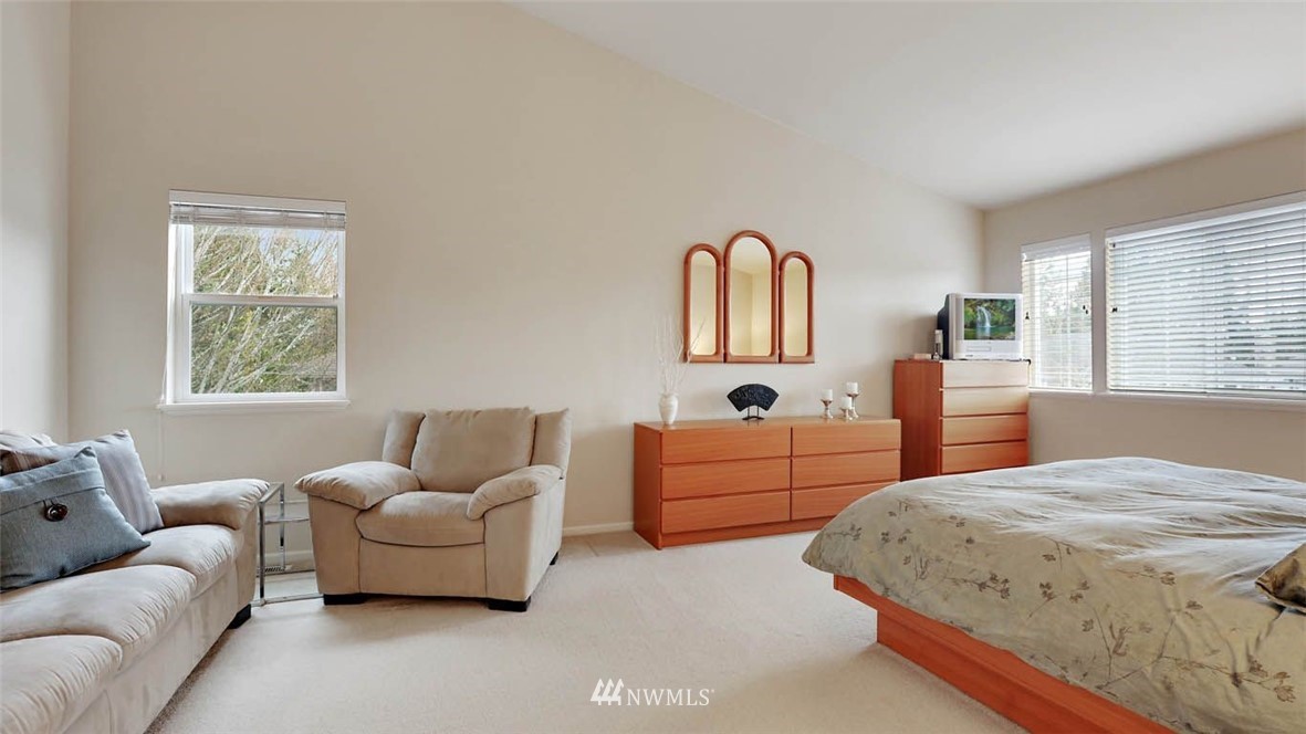 17306 Southeast 185th Street Renton, WA 98058 - Photo 17 of 19 Gallery Image 17