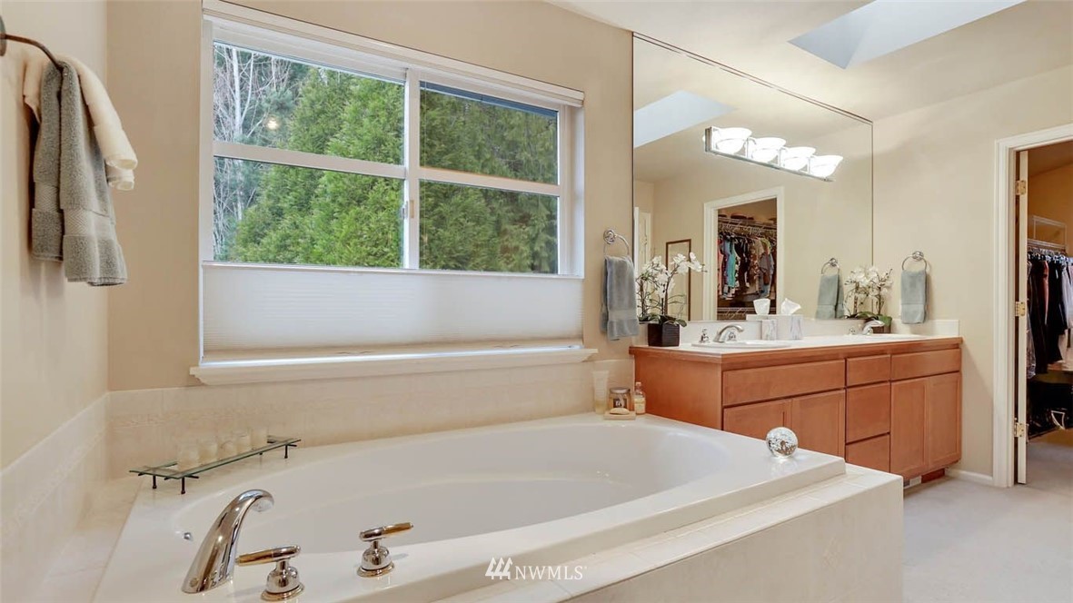 17306 Southeast 185th Street Renton, WA 98058 - Photo 18 of 19 Gallery Image 18