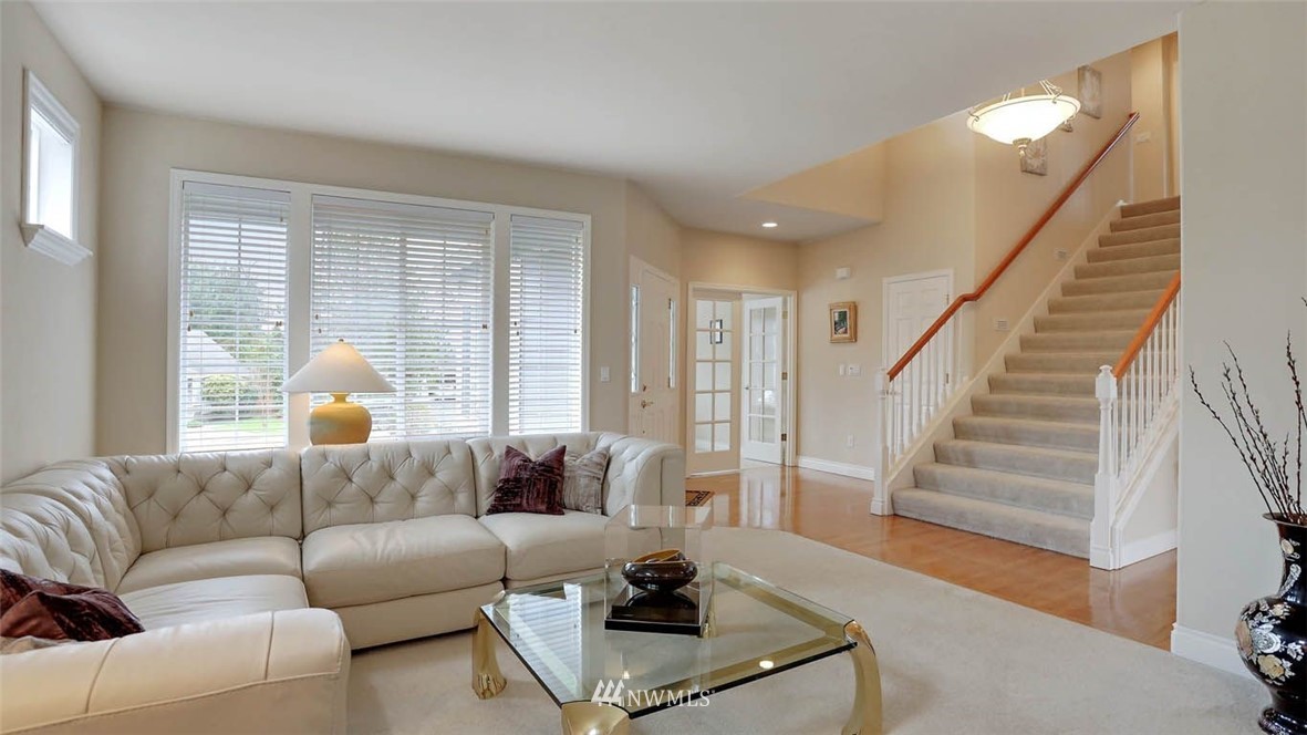 17306 Southeast 185th Street Renton, WA 98058 - Photo 7 of 19 Gallery Image 7