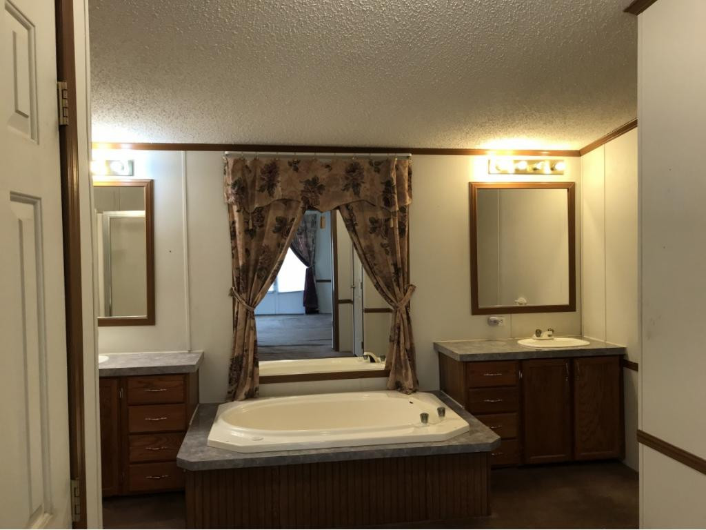 665 Brown Springs Road Mosheim, TN 37818 - Photo 11 of 23 Photo 11