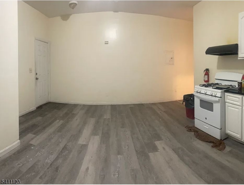 286 Broadway, Unit 2 Paterson, NJ 07501 - Photo 4 of 10
