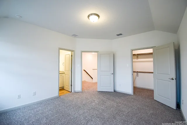 $1,850 | 10211 Tulipwood Run, Unit 101, San Antonio, TX 78252