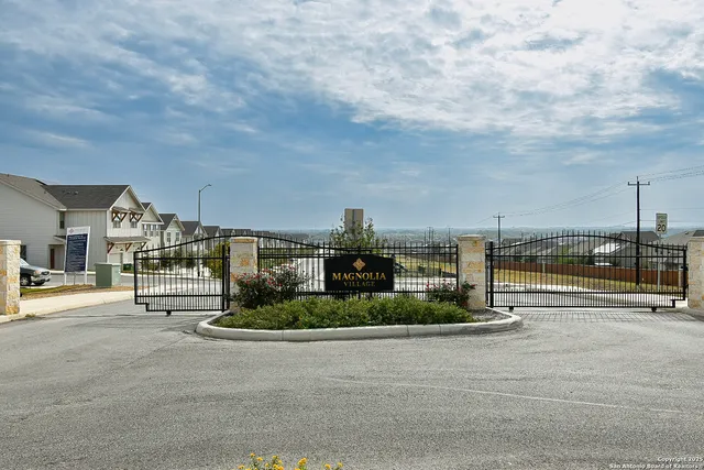 $1,850 | 10211 Tulipwood Run, Unit 101, San Antonio, TX 78252