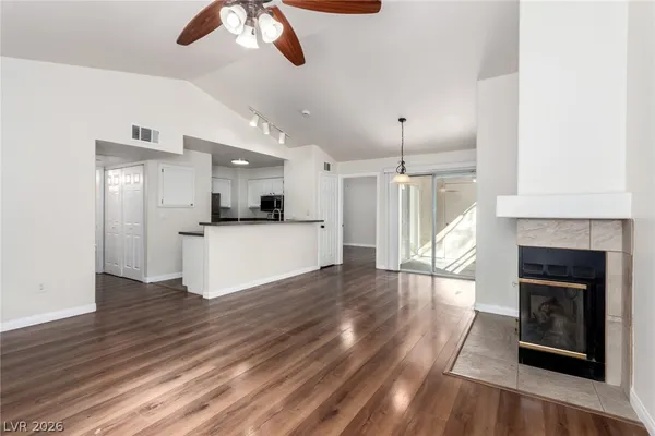 $279,888 | 2251 Wigwam Parkway, Unit 1927, Henderson, NV 89074