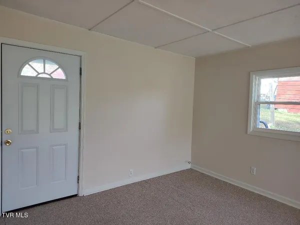 $159,000 | 2805 6th Avenue East, Big Stone Gap, VA 24219